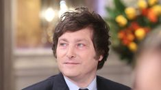 Javier Milei se econtró con el bebe que lleva su nombre en homenaje. Javier Milei se econtró con el bebe que lleva su nombre en homenaje.