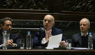 Grindetti, ante la Legislatura porteña.