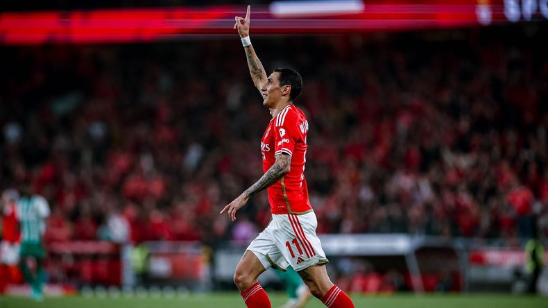 Di María festeja su golazo ante Rio Ave.