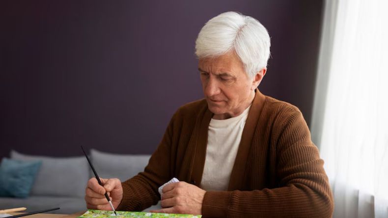 Sumar hábitos saludables a la rutina diaria puede ser una estrategia efectiva para aumentar la longevidad, incluso cuando se dispone de poco tiempo. 