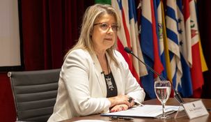 La Ministra Alejandra Monteoliva estuvo presente en el acto de apertura del Curso para Agentes Encubiertos. La Ministra Alejandra Monteoliva estuvo presente en el acto de apertura del Curso para Agentes Encubiertos.