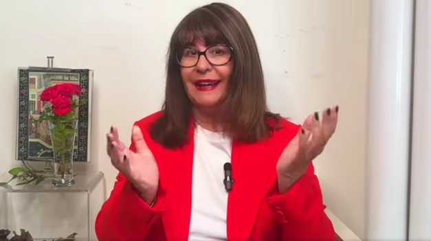 Esperanza Gracia recomendó el rojo como color de la semana.