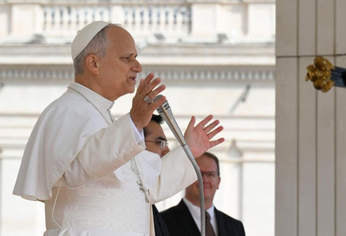El papa León XIV se prepara para su visita a Sudamérica.