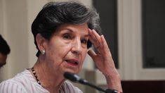 Destituyeron a la senadora socialista Isabel Allende. Destituyeron a la senadora socialista Isabel Allende.