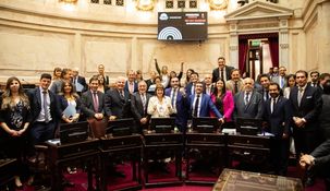 Los referentes de La Libertad Avanza festejaron la sanción de la reforma laboral.