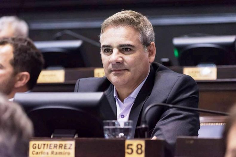 Ramiro Gutiérrez presentó un proyecto para frenar el reclutamiento de mercenarios y ejércitos privados.