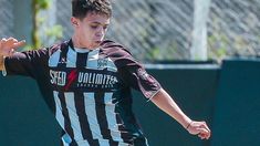 Mateo Apolonio, podría convertirse en el futboplista más joven en debutar en Primera. Mateo Apolonio, podría convertirse en el futboplista más joven en debutar en Primera.