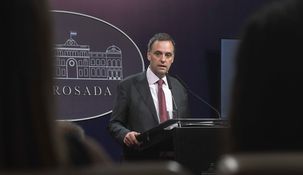 Manuel Adorni confirmó que a las 12:30 se llevará a cabo una reunión en la Secretaria de Trabajo para destrabar el conflicto.&nbsp;