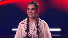 Clara se fue con Miranda. Clara se fue con Miranda.