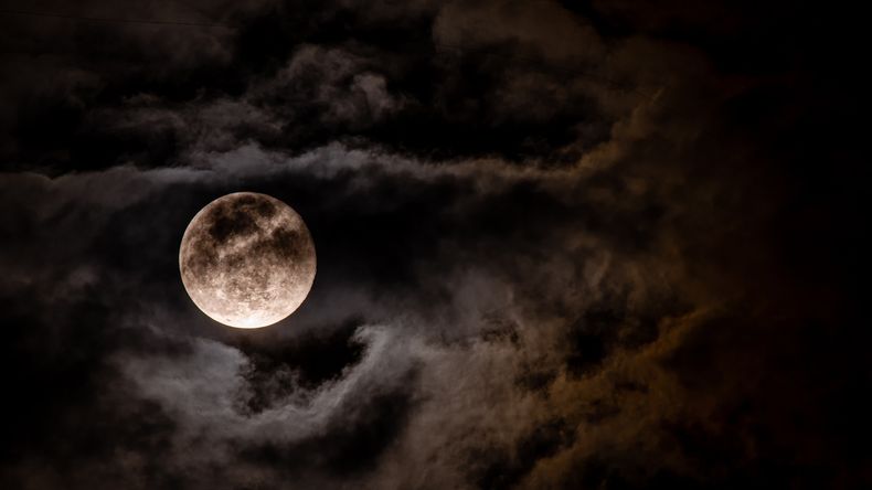 Astrología: Luna llena en Géminis en diciembre