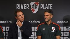 Jorge Brito, junto a Martín Demichelis, en la presentación de los refuerzos de River. Jorge Brito, junto a Martín Demichelis, en la presentación de los refuerzos de River.