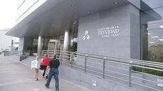 Angelina está en terapia intensiva hace más de una semana en el Sanatorio Trinidad de Ramos Mejía. Angelina está en terapia intensiva hace más de una semana en el Sanatorio Trinidad de Ramos Mejía.