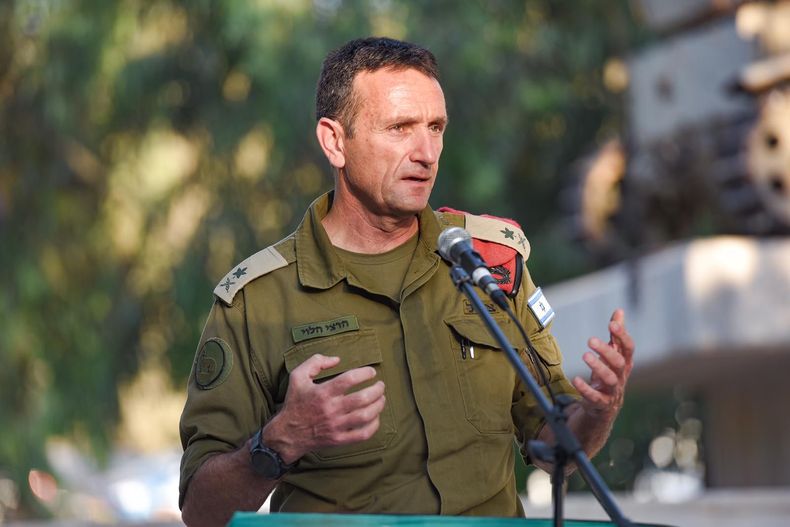 Herzi Halevi renunció como jefe del Ejército de Israel.
