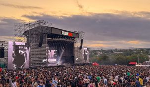 Con fuertes críticas contra la censura de Milei a la cultura, el Cosquín Rock 2025 cerró su primer día a puro festejo