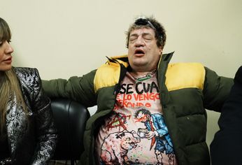 Pity Álvarez intentó escapar saltando de una ventana, explicó su abogado Sebatián Queijeiro.