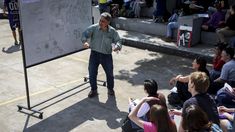 ATE, CONICET y docentes de UBA organizarán una feria en defensa de la ciencia y las universidades ATE, CONICET y docentes de UBA organizarán una feria en defensa de la ciencia y las universidades