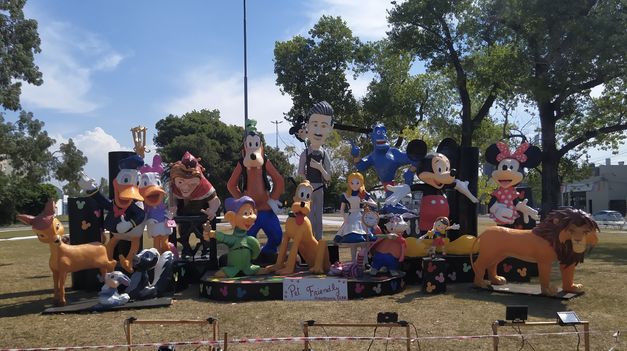 C5N | LA PLATA DESPIDE el 2021 con los MUÑECOS de FIN DE AÑO