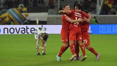 Los jugadores del Rojo festejaron el triunfo en Santiago. Los jugadores del Rojo festejaron el triunfo en Santiago.