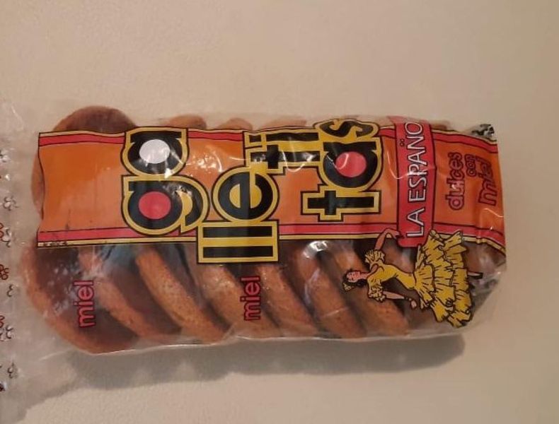 Prohibieron la venta de las galletitas dulces con miel La Española en todo el país.