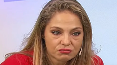 Tamara Paganini fue agredida por la gente luego de abandonar Gran Hermano. Tamara Paganini fue agredida por la gente luego de abandonar Gran Hermano.
