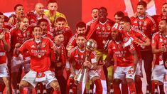 Di María y Otamendi, ambos de 36 años, más vigentes que nunca en Benfica. Di María y Otamendi, ambos de 36 años, más vigentes que nunca en Benfica.