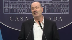 Federico Sturzenegger cuestionó a la CGT por el anuncio de un paro para el 10 de abril. Federico Sturzenegger cuestionó a la CGT por el anuncio de un paro para el 10 de abril.