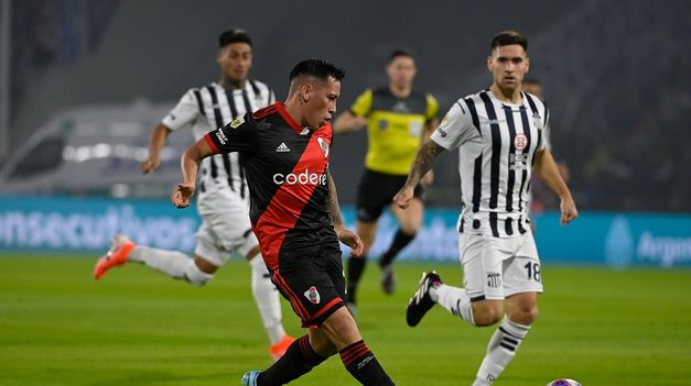 River cayó con Talleres en Córdoba.
