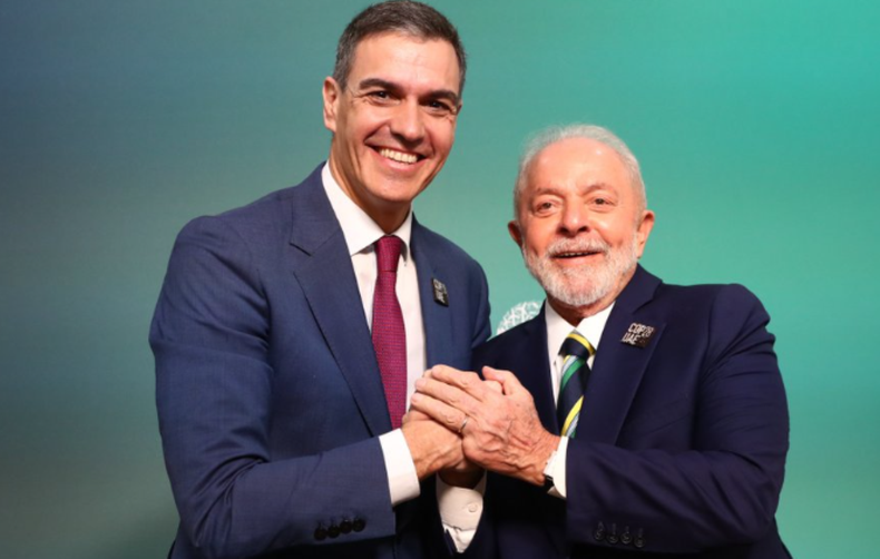 El diálogo de Pedro Sánchez con Lula da Silva para el lograr destrabar el acuerdo UE-Mercosur.