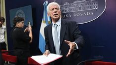 Mariano Cúneo Libarona, ministro de Justicia. Mariano Cúneo Libarona, ministro de Justicia.