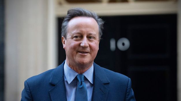El canciller de Reino Unido, David Cameron, afirmó que el reconocimiento de un estado palestino, idea rechazada por el primer ministro israelí, Benjamin Netanyahu, ayudaría a iniciar un proceso irreversible para acabar con el conflicto.&nbsp; 