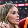 El rosarino fue ovacionado y terminó festejando en el campo de juego con la actriz y sus hijos. El rosarino fue ovacionado y terminó festejando en el campo de juego con la actriz y sus hijos.