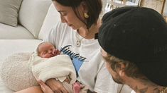 El primer hijo de Justin y Hailey nació el 23 de agosto de 2024. El primer hijo de Justin y Hailey nació el 23 de agosto de 2024.