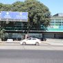 Los operarios estaban trabajando en una sala del primer piso. Los operarios estaban trabajando en una sala del primer piso.
