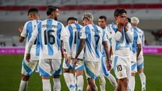 Este jugador debutó en la Selección argentina durante las Eliminatorias 2026. Este jugador debutó en la Selección argentina durante las Eliminatorias 2026.