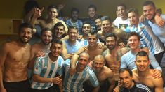 El defensor compartió plantel con Messi en la Copa América 2015. El defensor compartió plantel con Messi en la Copa América 2015.