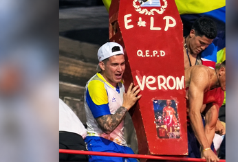 el polemico festejo de central por la supercopa argentina: mostraron un ataud con una foto de veron