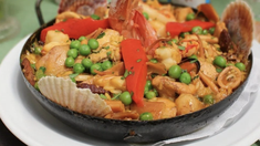 Se trata de un bodegón con porciones abundantes y precios acordes. Qué puedo pedir en este lugar con gastronomía española en la Ciudad de Buenos Aires. Se trata de un bodegón con porciones abundantes y precios acordes. Qué puedo pedir en este lugar con gastronomía española en la Ciudad de Buenos Aires.