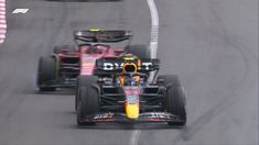 Checo aguantó la presión de Sainz durante los últimos minutos de la carrera. Checo aguantó la presión de Sainz durante los últimos minutos de la carrera.
