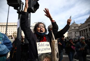 C5N | Represión jubilados 9