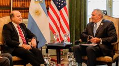 Marc Stanley junto al ministro Ferraro. Marc Stanley junto al ministro Ferraro.