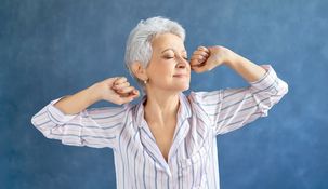 El mejor ejercicio físico para mayores de 60 años que ayuda a mejorar el sueño. El mejor ejercicio físico para mayores de 60 años que ayuda a mejorar el sueño.