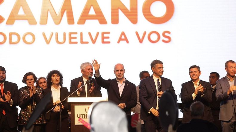 Larreta y Jorge Macri en la fiesta de gastronómicos.