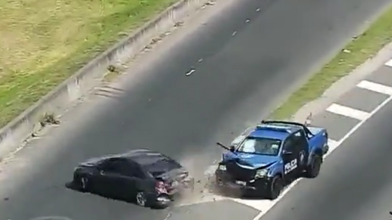 Los delincuentes fueron capturados en la colectora y avenida 27 de Febrero.