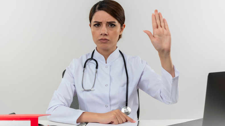 La doctora Sara Marín advierte que hábitos de sueño irregulares afectan la salud física y mental a largo plazo.