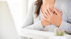 Las vacunas de Pfizer y Moderna pueden causar dos problemas cardíacos. Las vacunas de Pfizer y Moderna pueden causar dos problemas cardíacos.