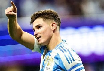 El atacante metió un golazo.