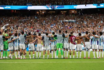 Los jugadores festejaron el triunfo en el vestuario.&nbsp;