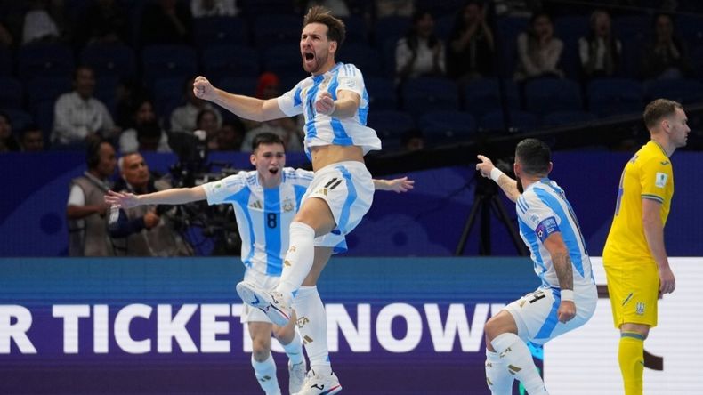Con goleada ante Ucrania