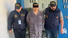 El Señor J fue arrestado en Lanús, por la PFA. El Señor J fue arrestado en Lanús, por la PFA.