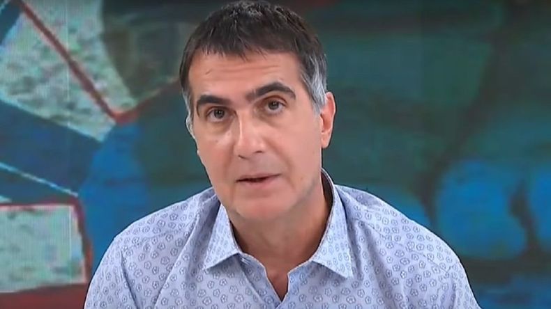 El conductor fue acusado de violencia laboral y maltratos por varias ex compañeras de trabajo.